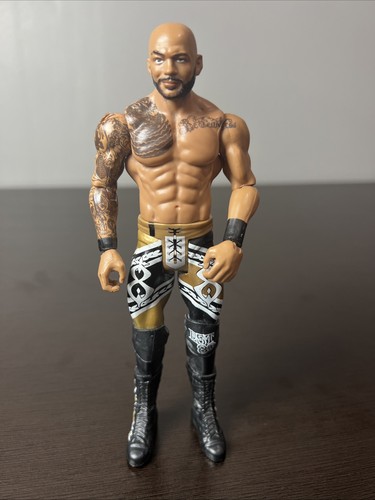 Modellino base wwe - modellino, mattel