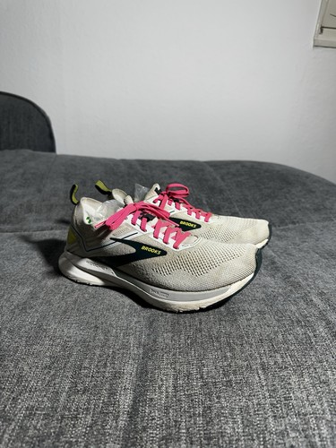Brooks ricochet grigio rosa - 3,